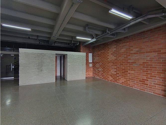 Local en arriendo en Shellmar, Medellín, 128 m² · foto 3 de 5