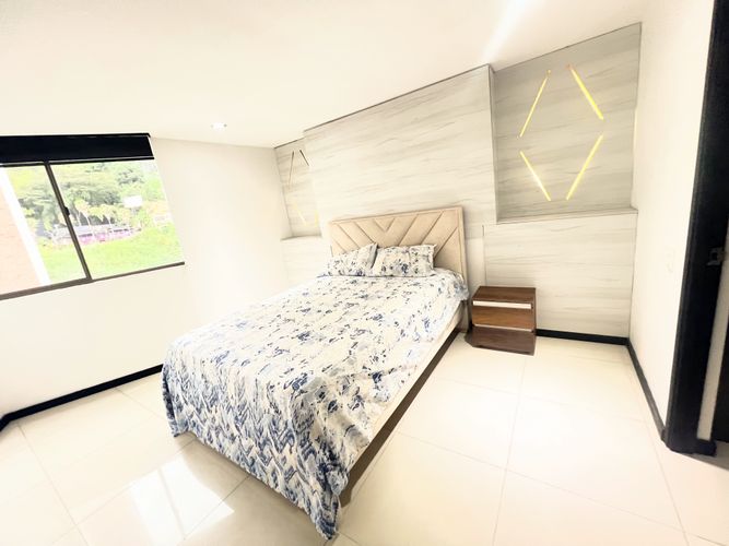 Apartamento de 2 alcobas en venta en Castropol, Medellín, 107 m² · foto 13 de 18