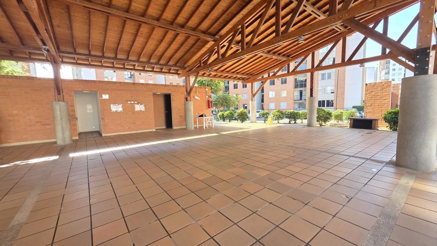 Apartamento de 2 alcobas en venta en Ciudad Melendez, Cali, 57 m² · foto 23 de 24