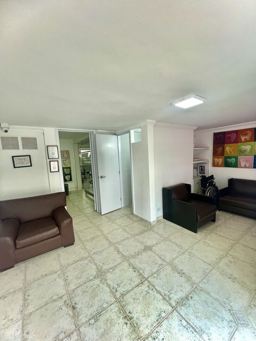 Casa de 7 alcobas en venta en Tequendama, Cali, 300 m² · foto 4 de 24