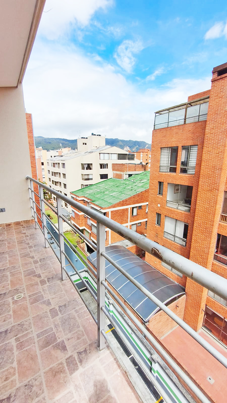 Apartamento en venta en Cedritos, Bogotá · foto 8 de 21