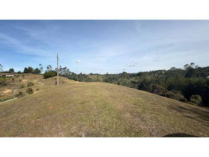 Lote en venta en La Mosquita, Rionegro, 2580 m² · foto 8 de 8
