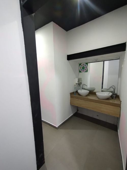 Local en arriendo en San Fernando Viejo, Cali, 184 m² · foto 11 de 12