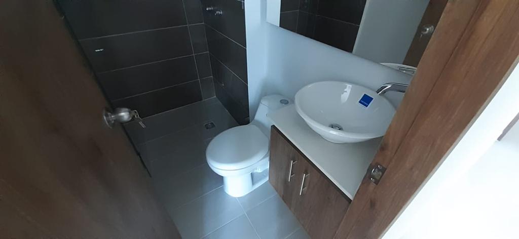 Apartamento en venta en Vereda La Doctora, Sabaneta · foto 5 de 19