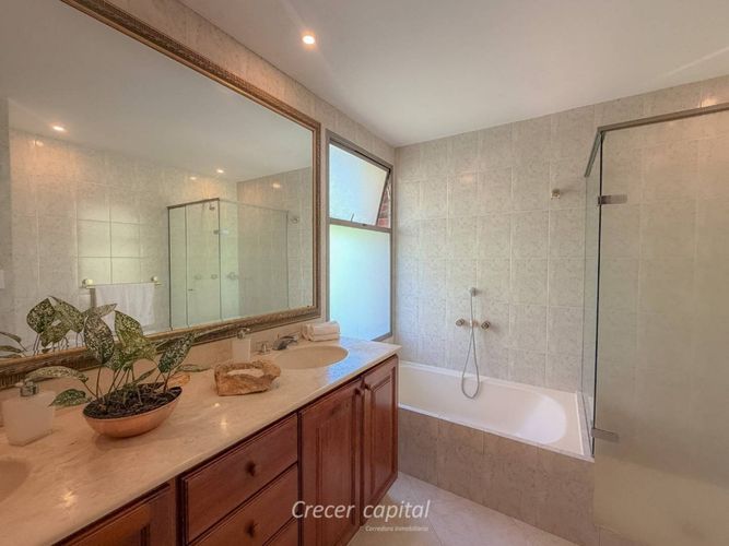 Casa de 3 alcobas en venta en Manila, Medellín, 218 m² · foto 12 de 21