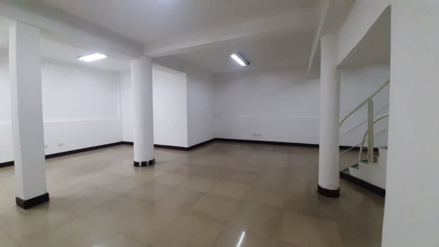 Edificio en arriendo en San Pedro, Cali · foto 14 de 22