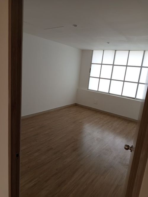 Local en arriendo en Santa Monica, Cali, 400 m² · foto 16 de 24