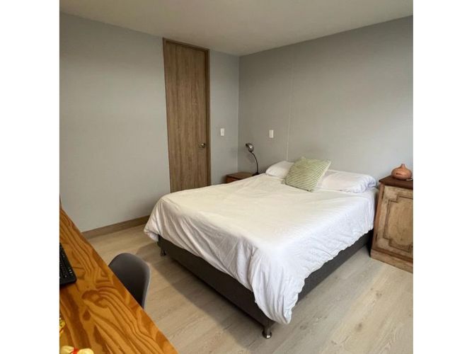 Apartamento de 1 alcoba en venta en Santa Elena, El Retiro, 45 m² · foto 2 de 6