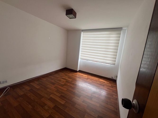 Apartamento de 3 alcobas en venta en Centro Comercial Mazuren, Bogotá, 93 m² · foto 10 de 22