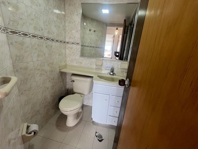 Apartamento de 3 alcobas en venta en Centro Comercial Mazuren, Bogotá, 93 m² · foto 19 de 22