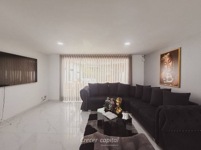 Casa de 4 alcobas en venta en Manila, Medellín, 230 m² · foto 5 de 17