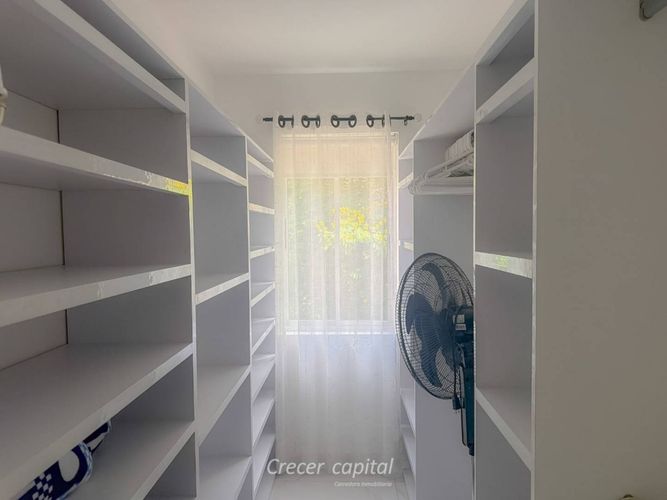 Casa de 4 alcobas en venta en Manila, Medellín, 230 m² · foto 11 de 17