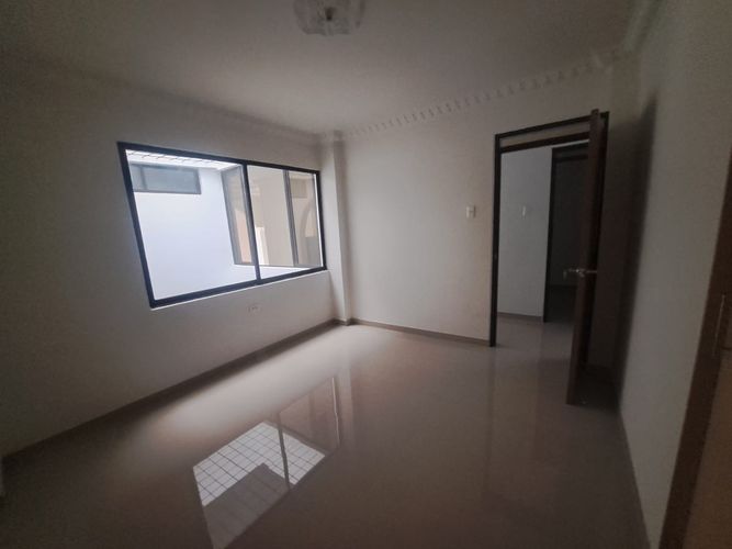 Apartamento de 3 alcobas en venta en San Carlos, Cali, 127 m² · foto 5 de 24