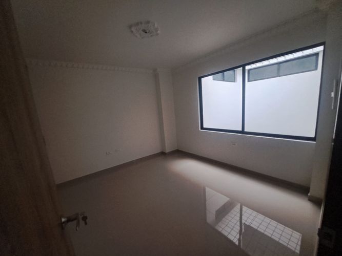 Apartamento de 3 alcobas en venta en San Carlos, Cali, 127 m² · foto 9 de 24