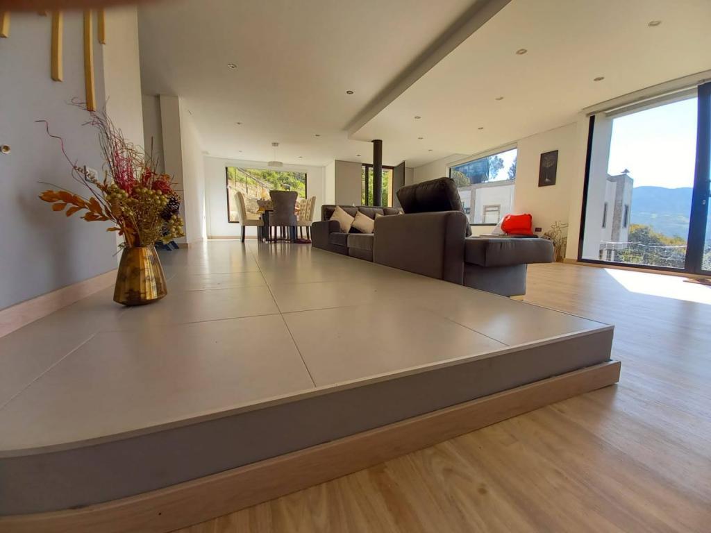 Casa en venta en Centro, La Calera · foto 9 de 24