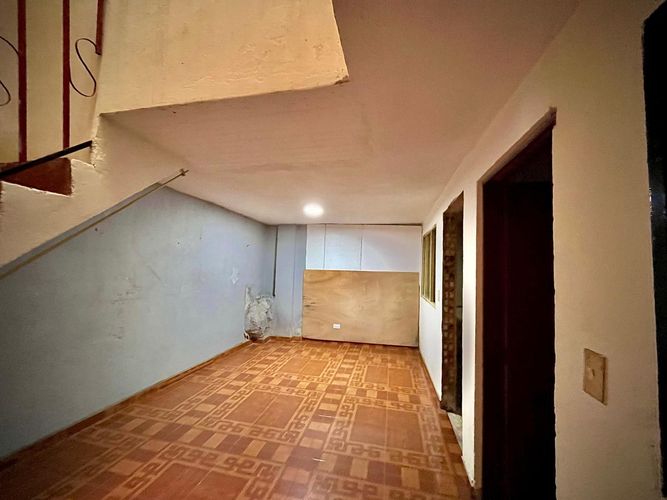 Casa de 9 alcobas en venta en Santa Ines, Bogotá, 153 m² · foto 4 de 17