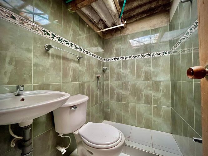 Casa de 9 alcobas en venta en Santa Ines, Bogotá, 153 m² · foto 14 de 17