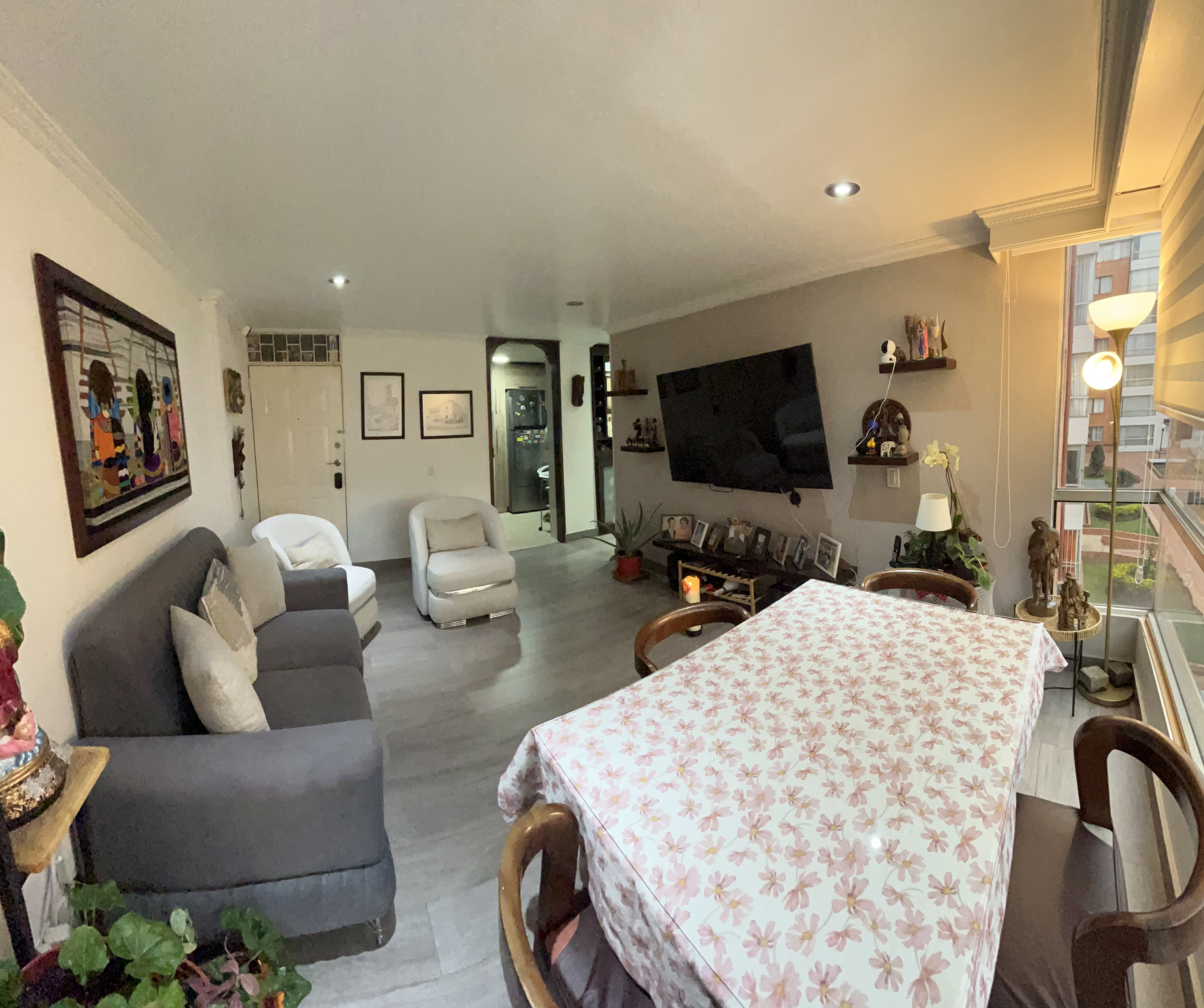Apartamento en venta en Hayuelos, Bogotá · foto 3 de 17