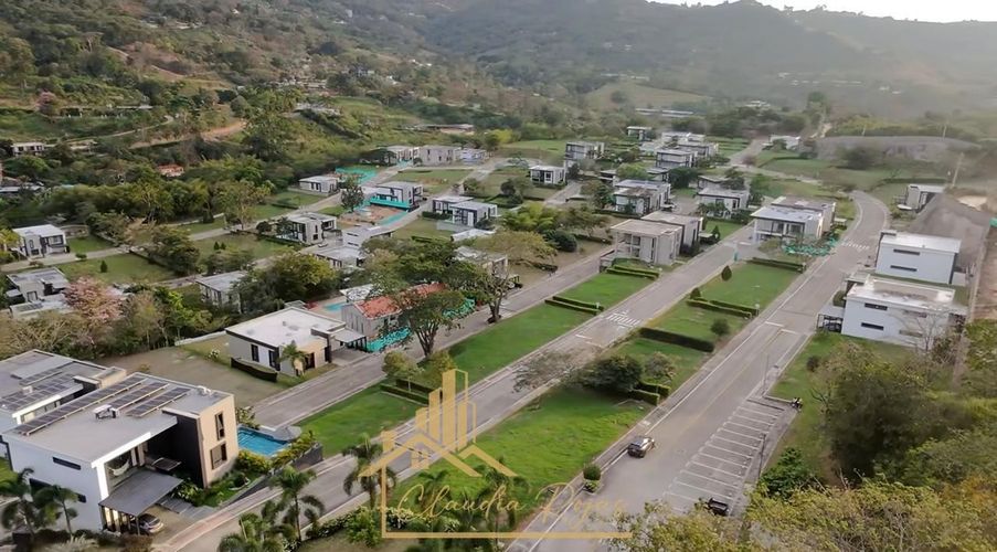 Lote en venta en Ruitoque Bajo, Girón, 389 m² · foto 13 de 24