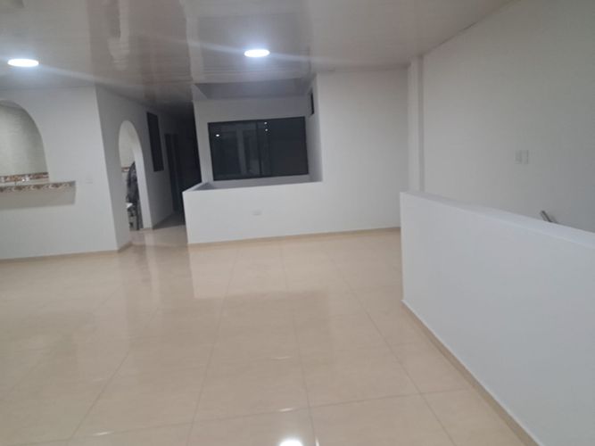 Apartamento de 3 alcobas en venta en La Fortaleza, Cali, 126 m² · foto 4 de 24