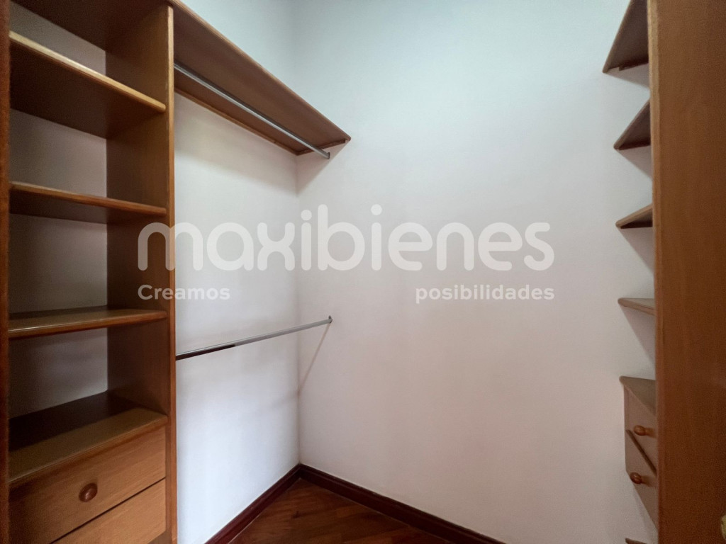 Apartamento en arriendo en El Tesoro, Medellín · foto 7 de 24