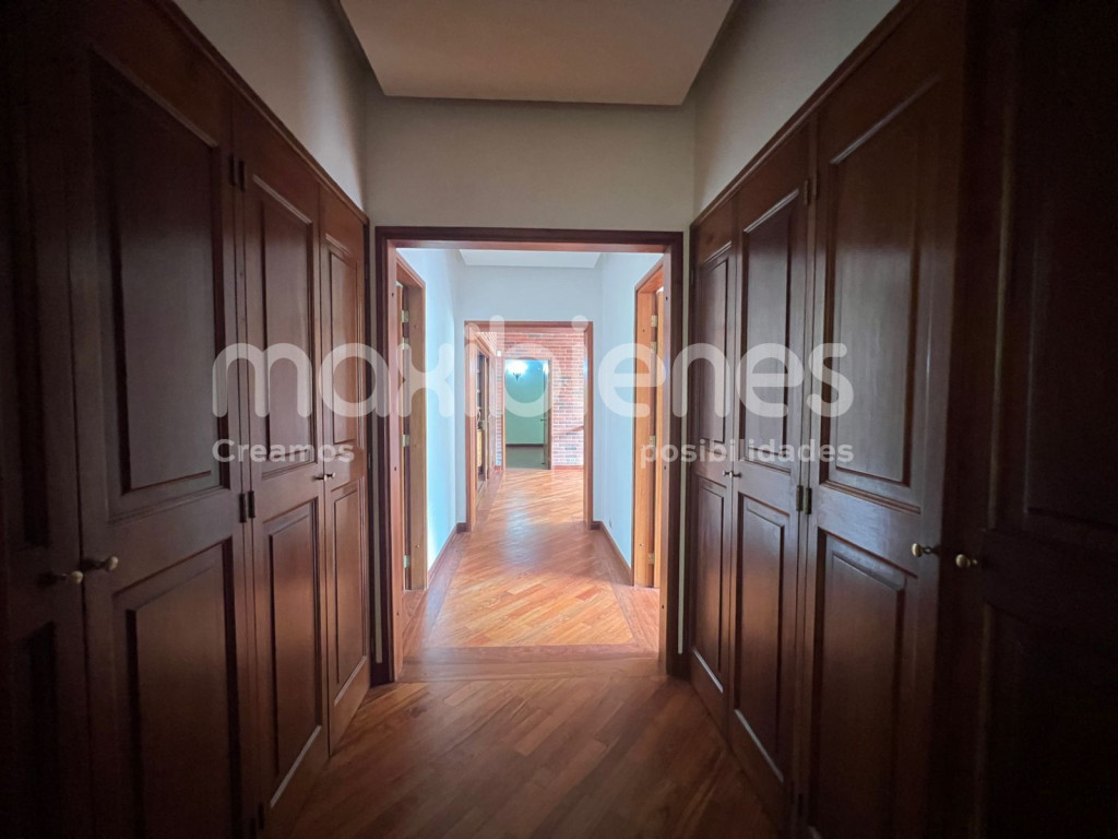 Apartamento en arriendo en El Tesoro, Medellín · foto 14 de 24
