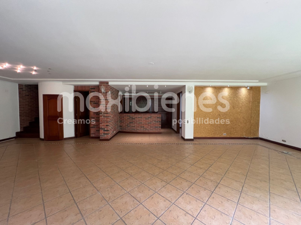 Apartamento en arriendo en El Tesoro, Medellín · foto 15 de 24