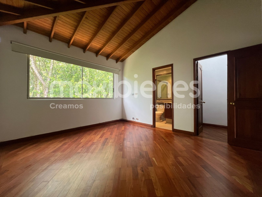 Apartamento en arriendo en El Tesoro, Medellín · foto 20 de 24