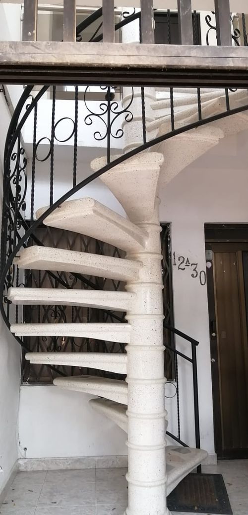 Casa de 9 alcobas en venta en Junin, Cali, 320 m² · foto 4 de 24