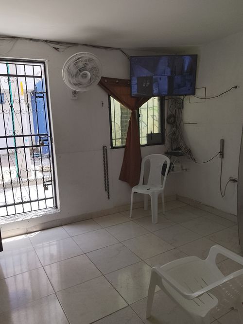 Casa de 8 alcobas en venta en Centro, Santa Marta, 92 m² · foto 3 de 7