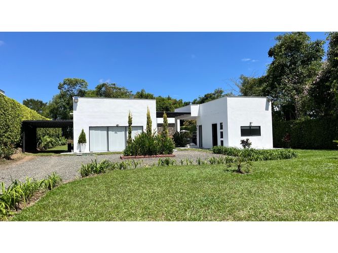 Casa de 4 alcobas en venta en Cerritos, Pereira, 240 m² · foto 10 de 24