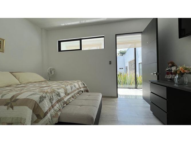 Casa de 4 alcobas en venta en Cerritos, Pereira, 240 m² · foto 19 de 24