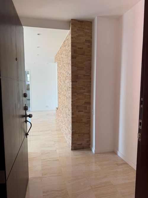 Apartamento de 4 alcobas en venta en Ciudad Jardin, Cali, 190 m² · foto 2 de 24
