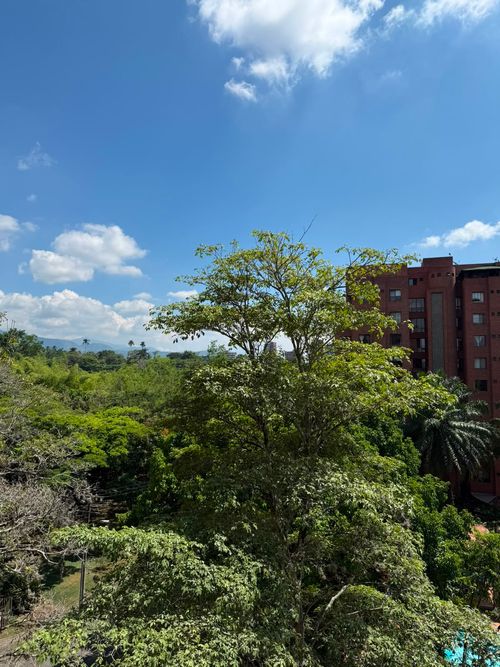 Apartamento de 4 alcobas en venta en Ciudad Jardin, Cali, 190 m² · foto 11 de 24