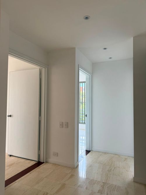 Apartamento de 4 alcobas en venta en Ciudad Jardin, Cali, 190 m² · foto 15 de 24