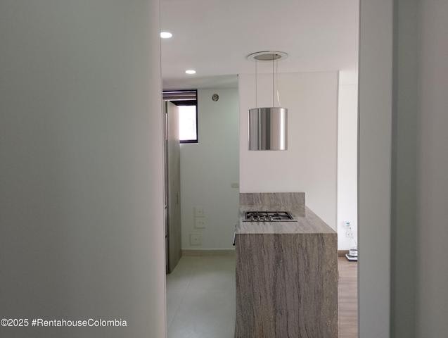 Apartamento en venta en El Batán, Bogotá · foto 3 de 24