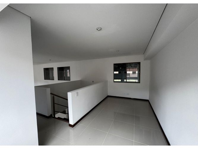 Bodega en arriendo en La Tablaza, La Estrella, 810 m² · foto 16 de 20