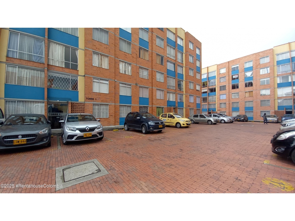 Apartamento en venta en Britalia, Bogotá · foto 17 de 22