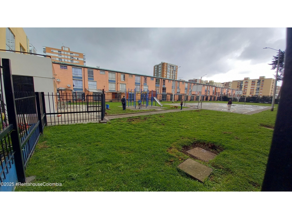 Apartamento en venta en Britalia, Bogotá · foto 19 de 22