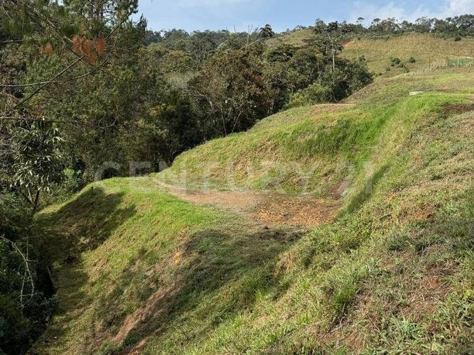 Lote en venta en Pantanillo, El Retiro, 1900 m² · foto 6 de 13