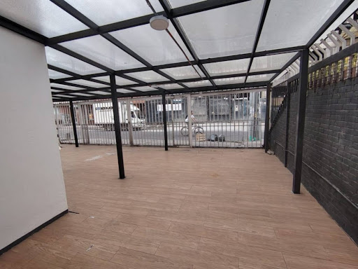 Casa en arriendo en El Lago, Bogotá · foto 2 de 24