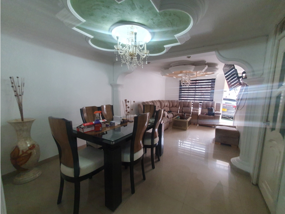 Casa en venta en Condina, Pereira · foto 2 de 24