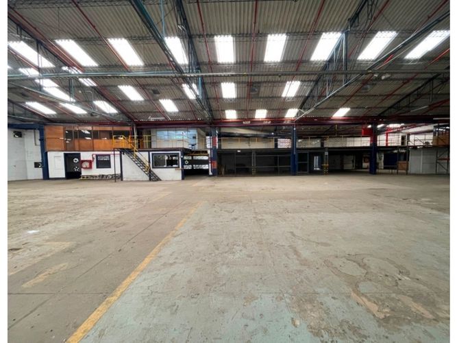 Bodega en arriendo en Caqueta, La Estrella · foto 2 de 19
