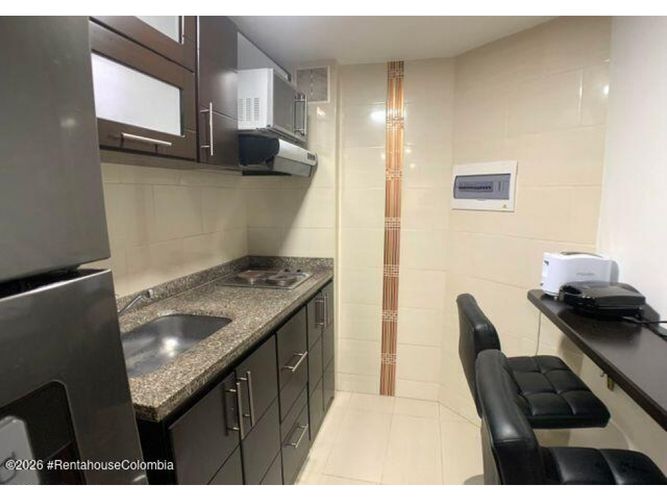 Apartamento de 1 alcoba en venta en Acevedo Tejada, Bogotá, 26 m² · foto 10 de 18