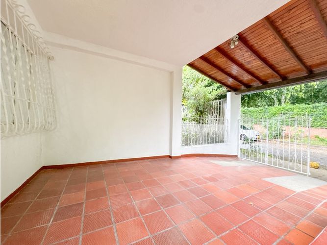 Casa de 5 alcobas en venta en Urbanizacion Diamante Ii Etapa, Bucaramanga, 195 m² · foto 3 de 14