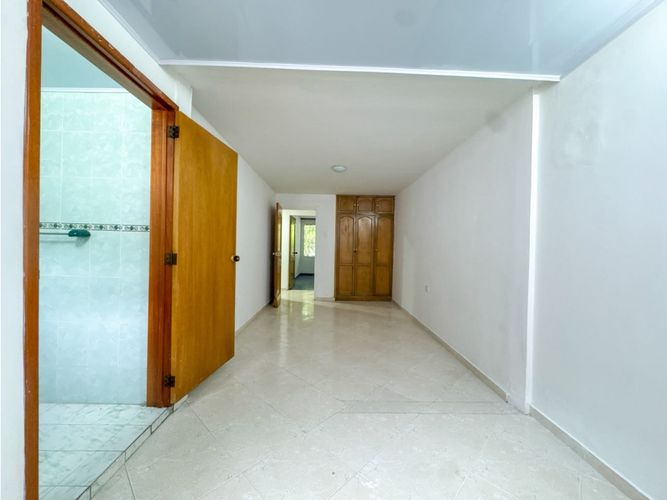 Casa de 5 alcobas en venta en Urbanizacion Diamante Ii Etapa, Bucaramanga, 195 m² · foto 8 de 14