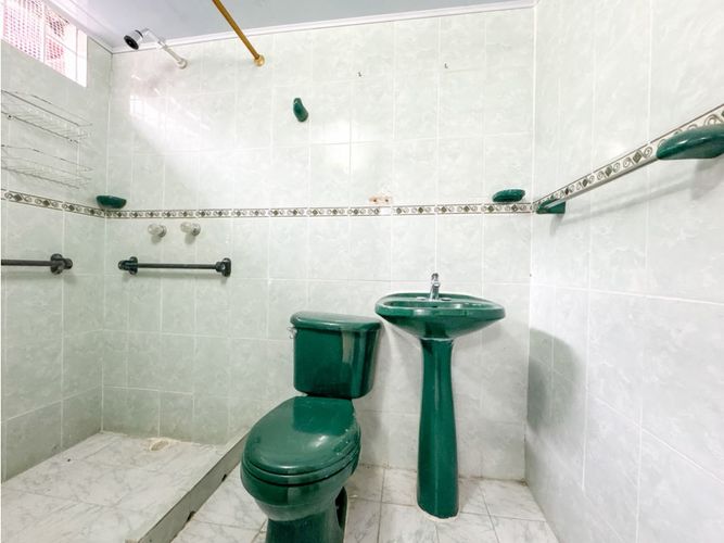 Casa de 5 alcobas en venta en Urbanizacion Diamante Ii Etapa, Bucaramanga, 195 m² · foto 13 de 14