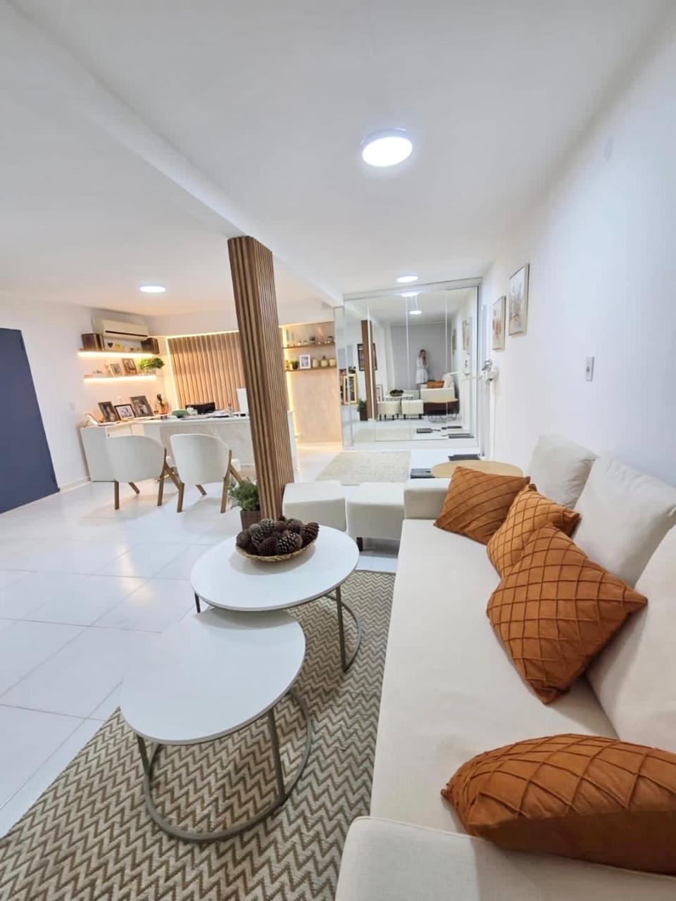 En Alquiler Oficinas / Consultorios Amoblados y Equipados para Profesionales en Barrio Villa Aurelia A443 — foto 2