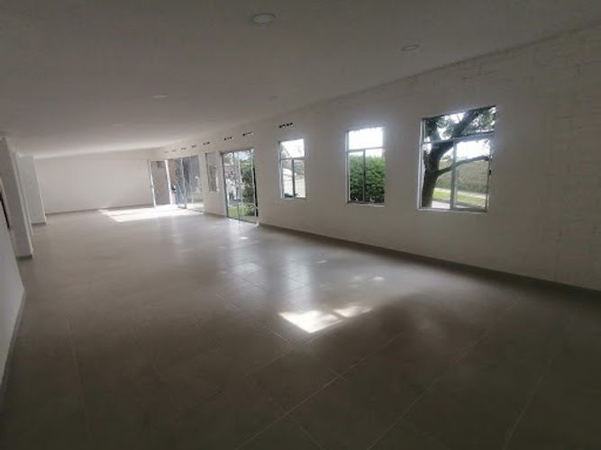 Local en venta en Calasanz, Medellín, 120 m² · foto 17 de 24