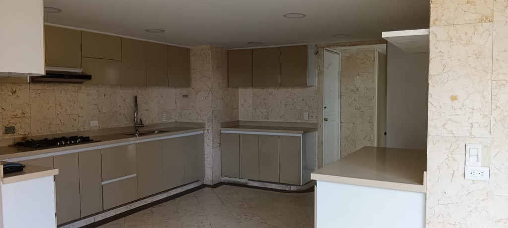 Apartamento en venta en La Cabrera, Bogotá · foto 8 de 24